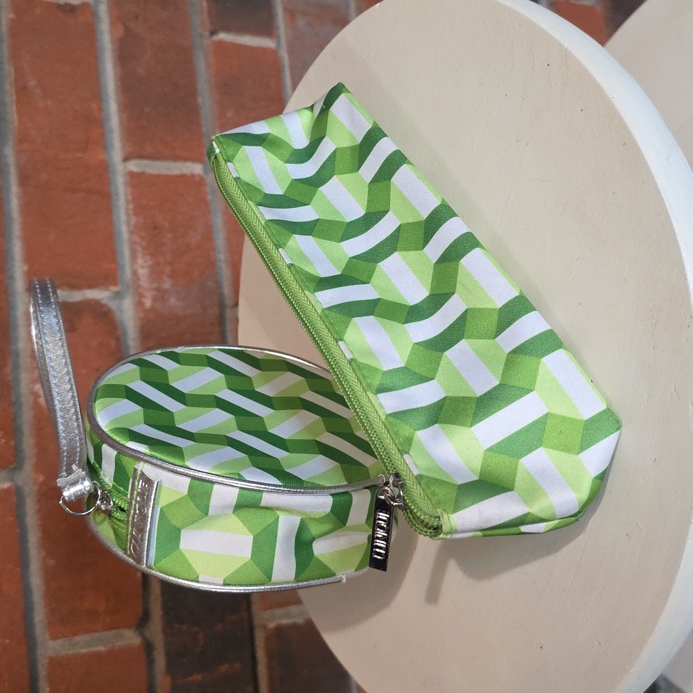 Clinique Green and Silver 2 Piece Set Cosmetics Bags